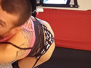 Lasexyflaca sex lingerie.I love to get double pendetrated  by two 9in cocks and cum all inside my mouth and pusy