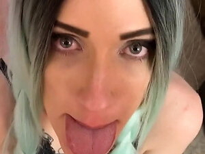 Tranny Sucking Daddys Dick